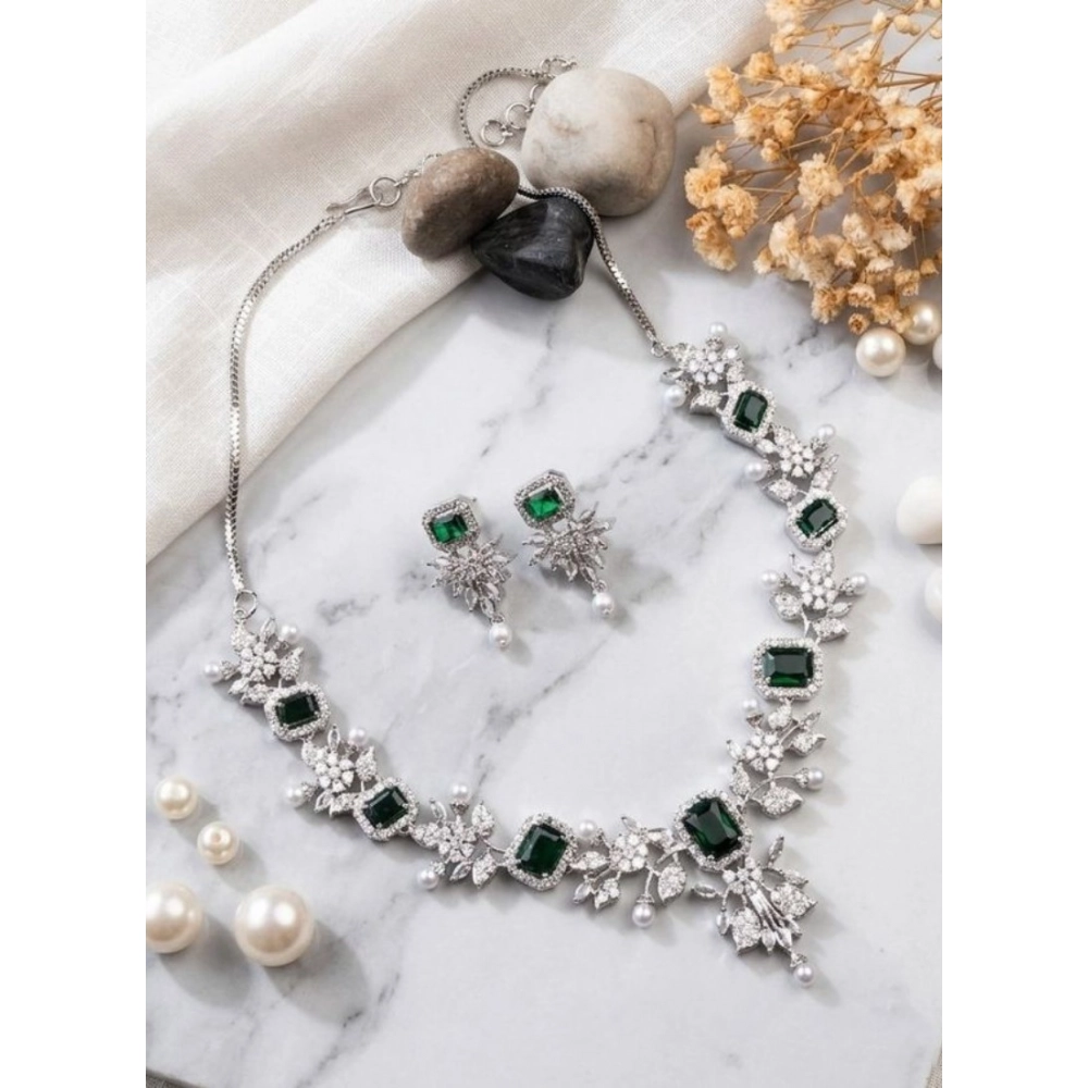Generic Women's Brass Silver Plated Necklace set (Green)
