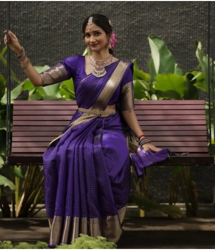Generic Women's Banarasi Silk Printed Saree With Unstitched Blouse 5.5Mtr (Purple)