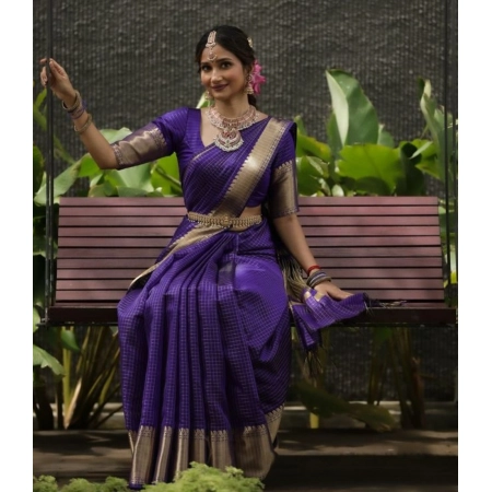 Generic Women's Banarasi Silk Printed Saree With Unstitched Blouse 5.5Mtr (Purple)