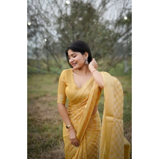 Generic Women's Silk_Blend Checked Saree With Unstitched Blouse 5.5Mtr (Yellow)