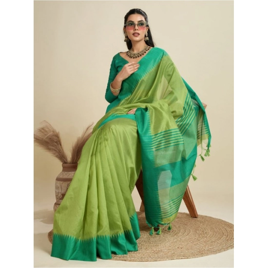 Generic Women's Raw_Silk Woven Saree With Unstitched Blouse 5.5Mtr (Parrot_Green)