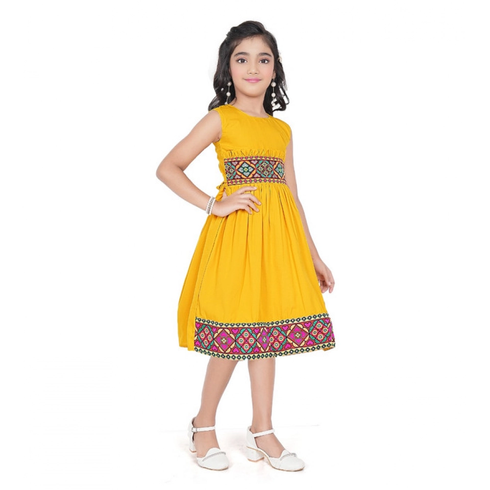 Generic Girl's Shiffon Printed Sleeve Less Round Neck Dress (Mustard Yellow) Generic Girl's Shiffon Printed Sleeve Less Round Neck Dress (Mustard Yellow)