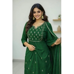 Generic Women's Georgette Ethnic Motif Round 3/4th Sleeve Kurti With Pant Dupatta Set (Green)