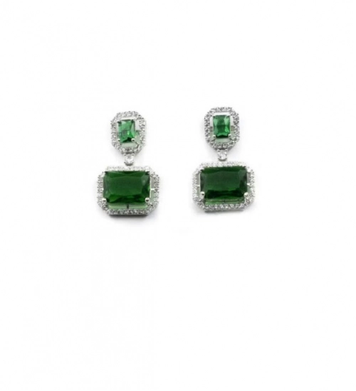 Generic Women's Brass Silver Plated Drop Earrings (Green) Generic Women's Brass Silver Plated Drop Earrings (Green)