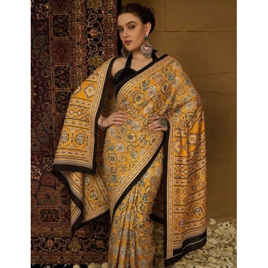Generic Women's Crepe Printed Saree With Unstitched Blouse 5.5Mtr (Yellow) Generic Women's Crepe Printed Saree With Unstitched Blouse 5.5Mtr (Yellow)