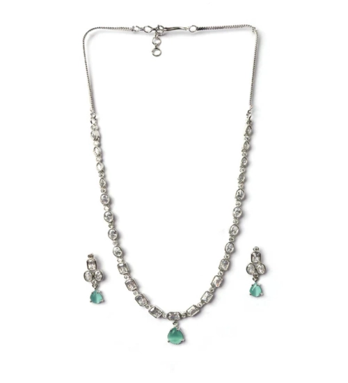 Generic Women's Brass Silver Plated Necklace set (Turquoise) Generic Women's Brass Silver Plated Necklace set (Turquoise)