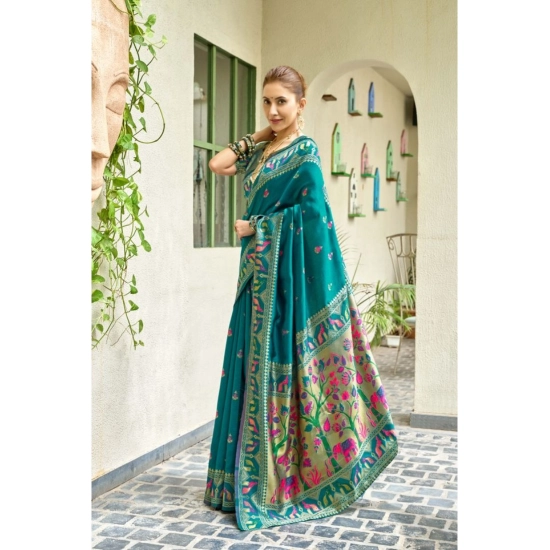 Generic Women's Silk Blend Woven Saree With Unstitched Blouse 5.5 Mtr (Teal)