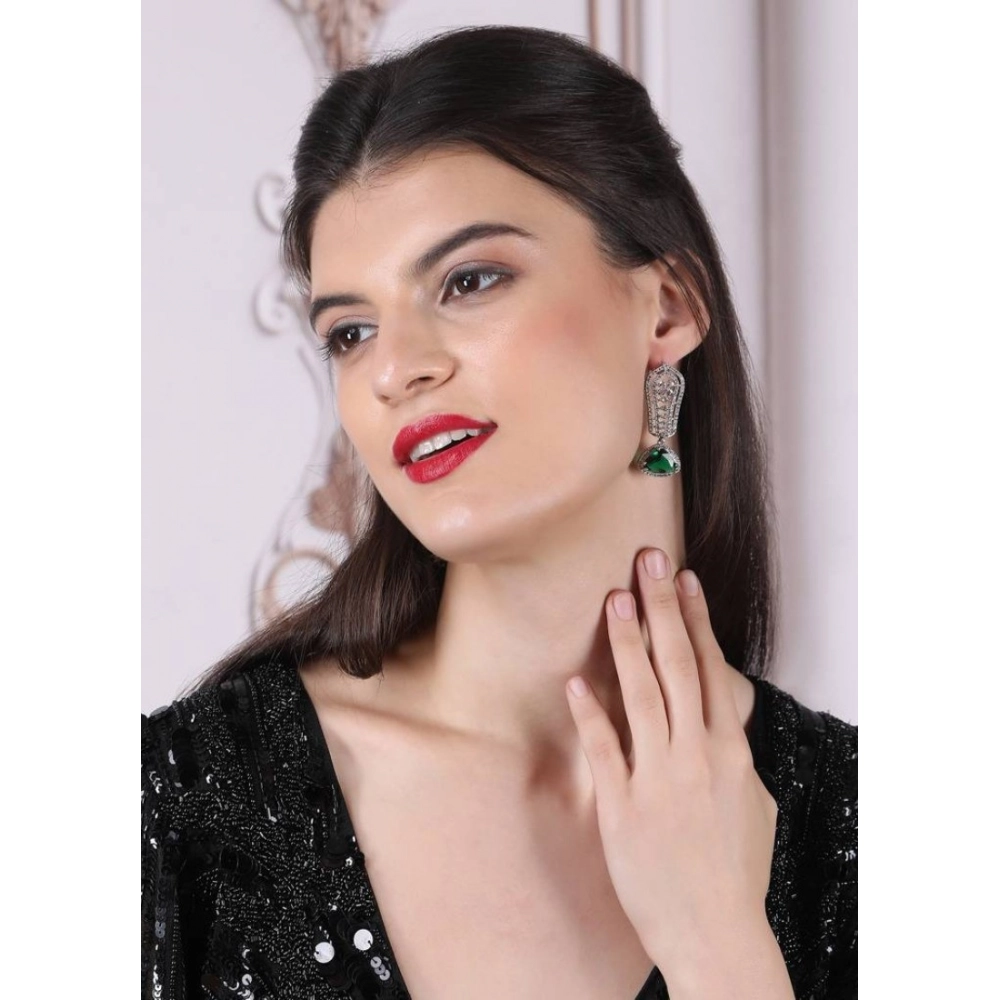 Generic Women's Brass Silver Plated Drop Earrings (Green) Generic Women's Brass Silver Plated Drop Earrings (Green)