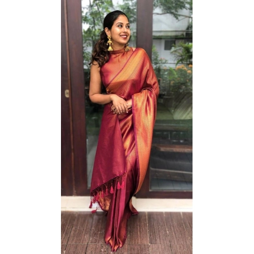 Women's Litchi silk Printed Saree With Unstitched Blouse (Red) Women's Litchi silk Printed Saree With Unstitched Blouse (Red)