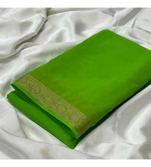 Generic Women's Crepe Chit Pallu Solid Saree With Unstitched Blouse 5.5Mtr (Parrot Green)