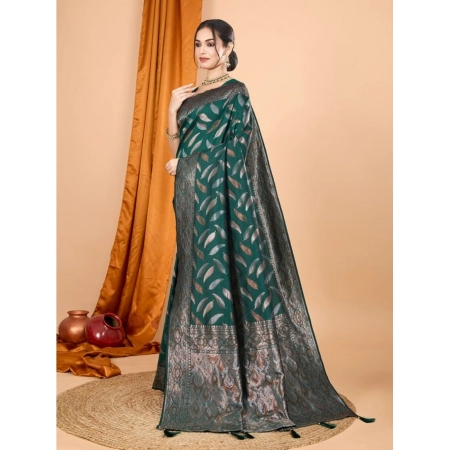 Generic Women's Soft Silk Jacquard Saree With Unstitched Blouse 5.5Mtr (Green)