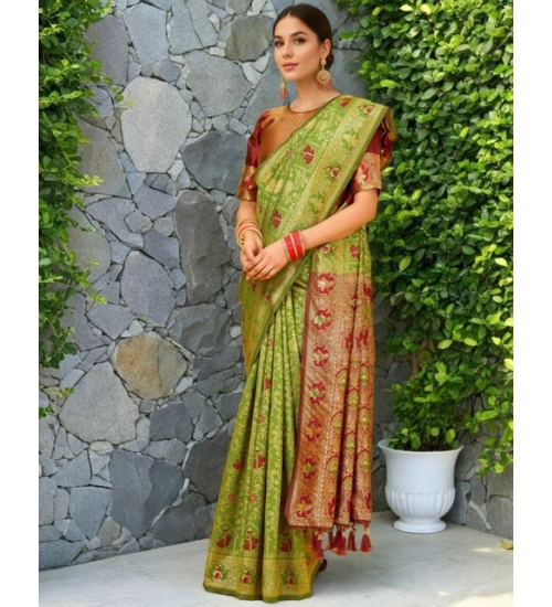 Generic Women's Silk Blend Woven Paithani Saree With Unstitched Blouse 5.5Mtr (Light Green)