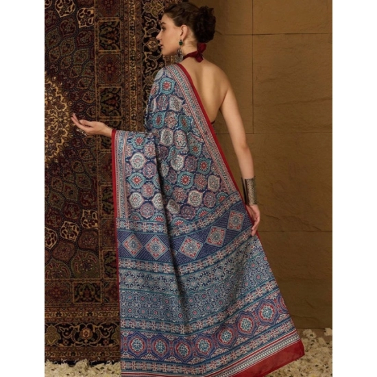 Generic Women's Crepe Printed Saree With Unstitched Blouse 5.5Mtr (Navy Blue) Generic Women's Crepe Printed Saree With Unstitched Blouse 5.5Mtr (Navy Blue)