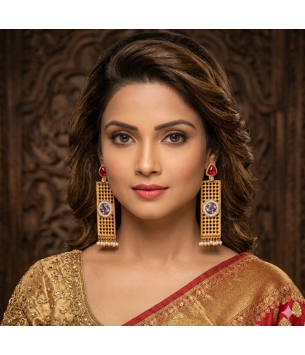Generic Women's Zinc Alloy Gold Plated Dangler Earrings (Multicolor)