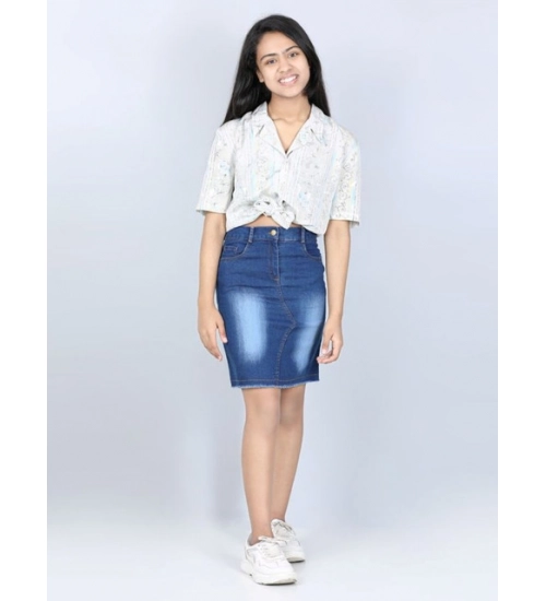 Generic Girl's Denim Solid Buttoned Skirt (Blue)