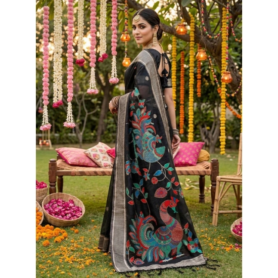 Generic Women's Linen Cotton Floral Embroidered Saree With Unstitched Blouse 5.5Mtr (Black)