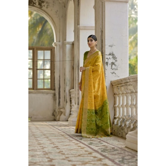 Generic Women's Silk_Blend Ethnic Ikat Pattern Saree With Unstitched Blouse 5.5Mtr (Yellow)