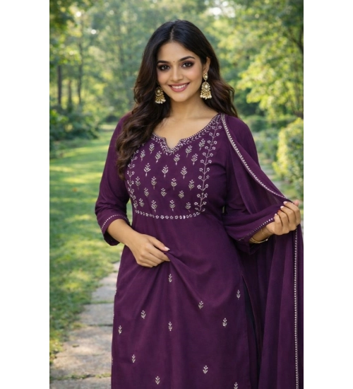 Generic Women's Georgette Ethnic Motif Round 3/4th Sleeve Kurti With Pant Dupatta Set (Magenta)