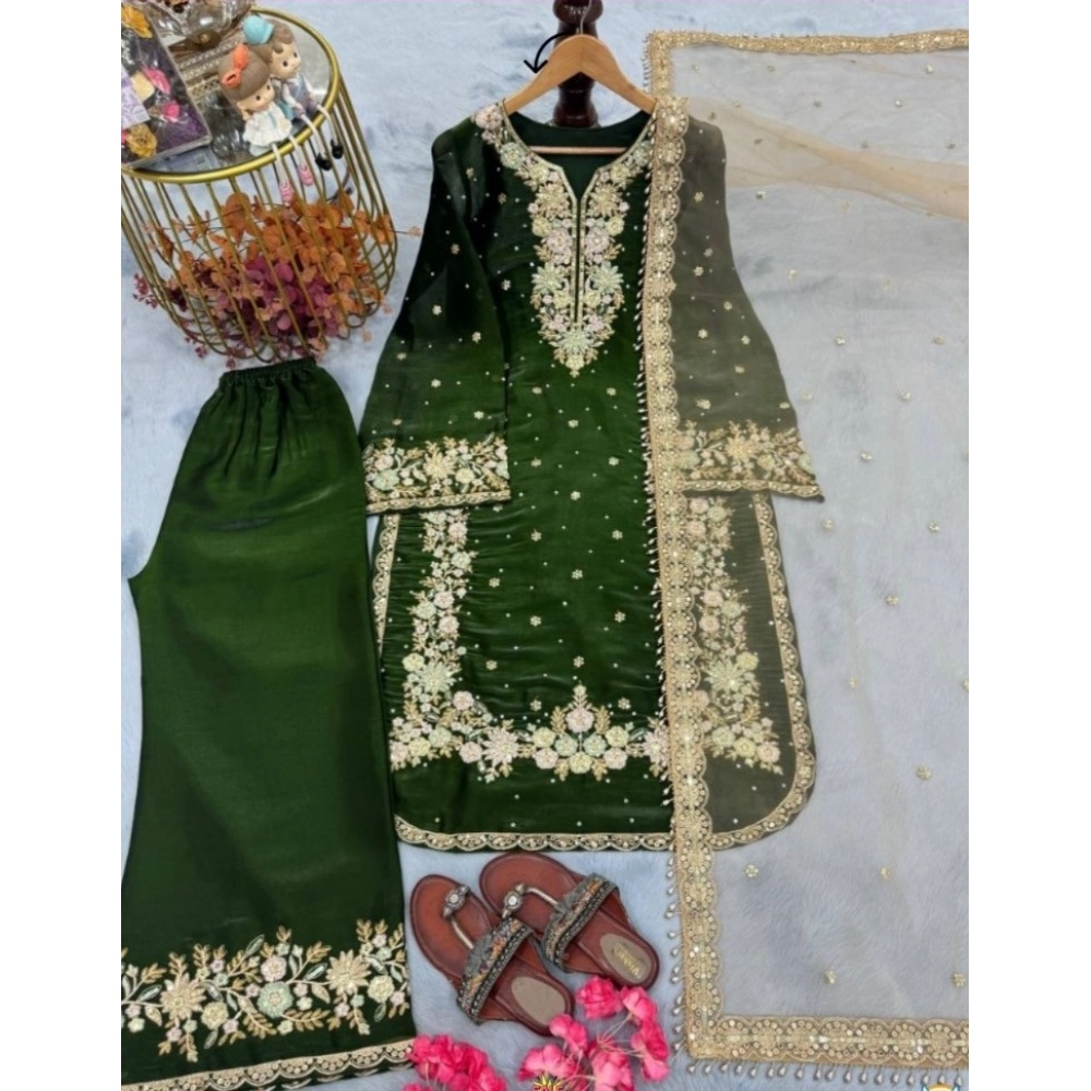 Generic Women's Silk Embroidered 3/4th Sleeve Round Kurti With Palazzo Pant and Dupatta Set (Dark Green) Generic Women's Silk Embroidered 3/4th Sleeve Round Kurti With Palazzo Pant and Dupatta Set (Dark Green)