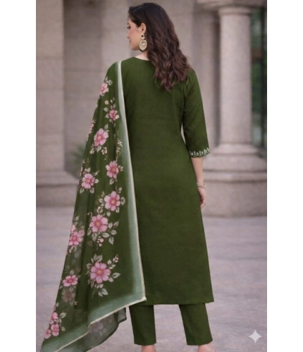 Generic Women's Chanderi Silk Ethnic Motif V-Neck 3/4th Sleeve Kurti With Pant Dupatta Set (Mahendi)
