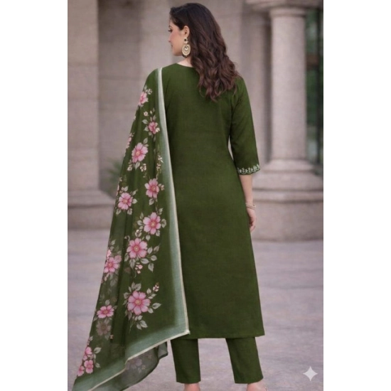 Generic Women's Chanderi Silk Ethnic Motif V-Neck 3/4th Sleeve Kurti With Pant Dupatta Set (Mahendi) Generic Women's Chanderi Silk Ethnic Motif V-Neck 3/4th Sleeve Kurti With Pant Dupatta Set (Mahendi)