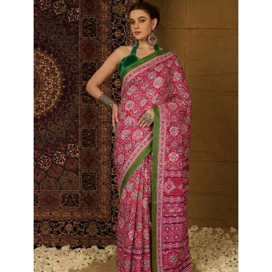 Generic Women's Crepe Printed Saree With Unstitched Blouse 5.5Mtr (Pink) Generic Women's Crepe Printed Saree With Unstitched Blouse 5.5Mtr (Pink)