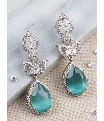 Generic Women's Brass Silver Plated Drop Earrings (Turquoise)