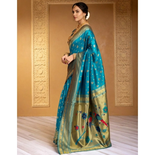 Women's Silk Blend Zari Weaving Saree With Unstitched Blouse 5.5Mtr (Turquoise) Women's Silk Blend Zari Weaving Saree With Unstitched Blouse 5.5Mtr (Turquoise)