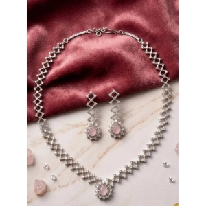 Generic Women's Brass Silver Plated Necklace set (Pink)