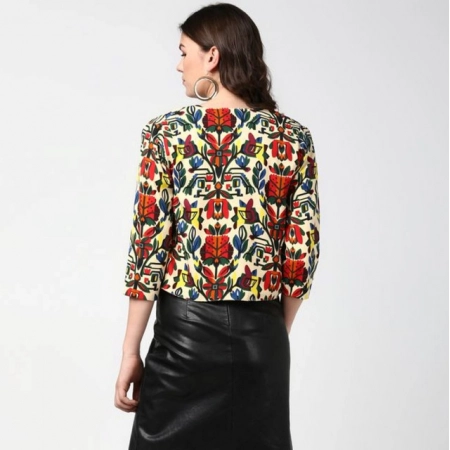 Generic Women's Polyester Floral 3-4th Sleeves Shrug (Multicolor) Generic Women's Polyester Floral 3-4th Sleeves Shrug (Multicolor)