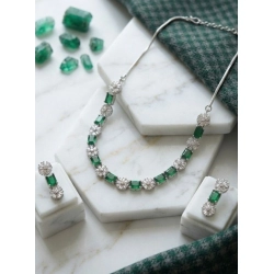 Generic Women's Brass Silver Plated Necklace set (Green)