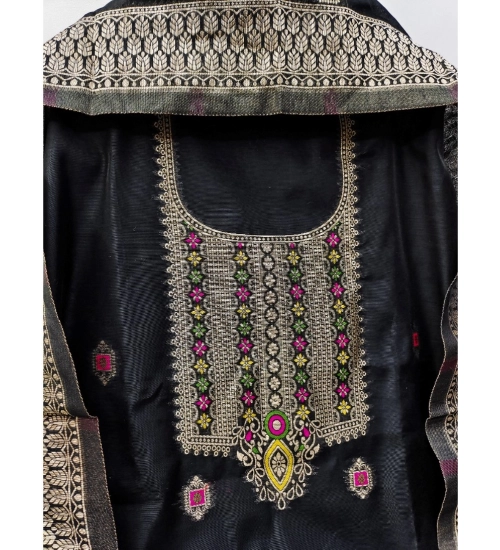 Generic Women's Banarasi Silk Printed Unstitched Salwar Suit Material With Dupatta (Black, 3Mtrs)
