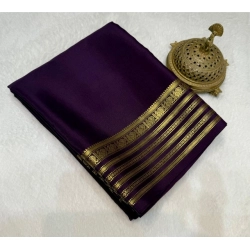 Generic Women's Crepe Chit Pallu Solid Saree With Unstitched Blouse 5.5Mtr (Dark Purple)