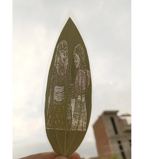 Generic Custom Engraved Leaf Art – Bride And Bridesmaid - Sister Bond Portrait on Natural Leaf