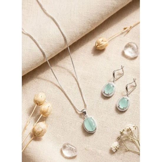 Generic Women's Brass Silver Plated Pendant Set (Turquoise) Generic Women's Brass Silver Plated Pendant Set (Turquoise)