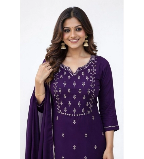 Generic Women's Georgette Ethnic Motif Round 3/4th Sleeve Kurti With Pant Dupatta Set (Purple)