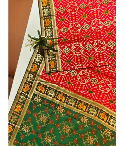 Generic Women's Patola Silk Meena And Zari Woven Saree With Unstitched Blouse 5.5Mtr (Red)