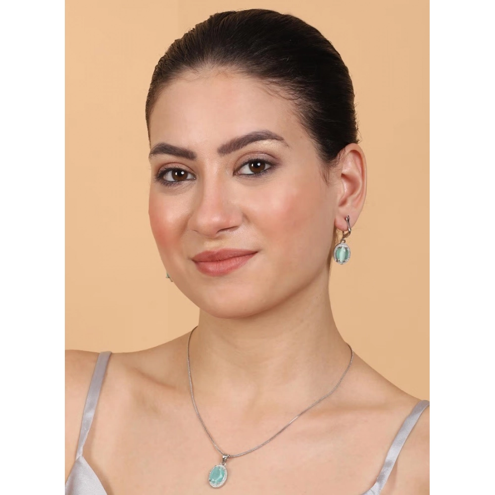 Generic Women's Brass Silver Plated Pendant Set (Turquoise) Generic Women's Brass Silver Plated Pendant Set (Turquoise)
