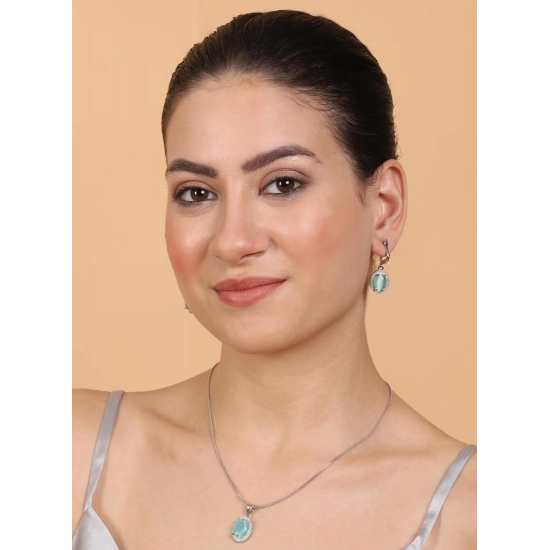 Generic Women's Brass Silver Plated Pendant Set (Turquoise) Generic Women's Brass Silver Plated Pendant Set (Turquoise)