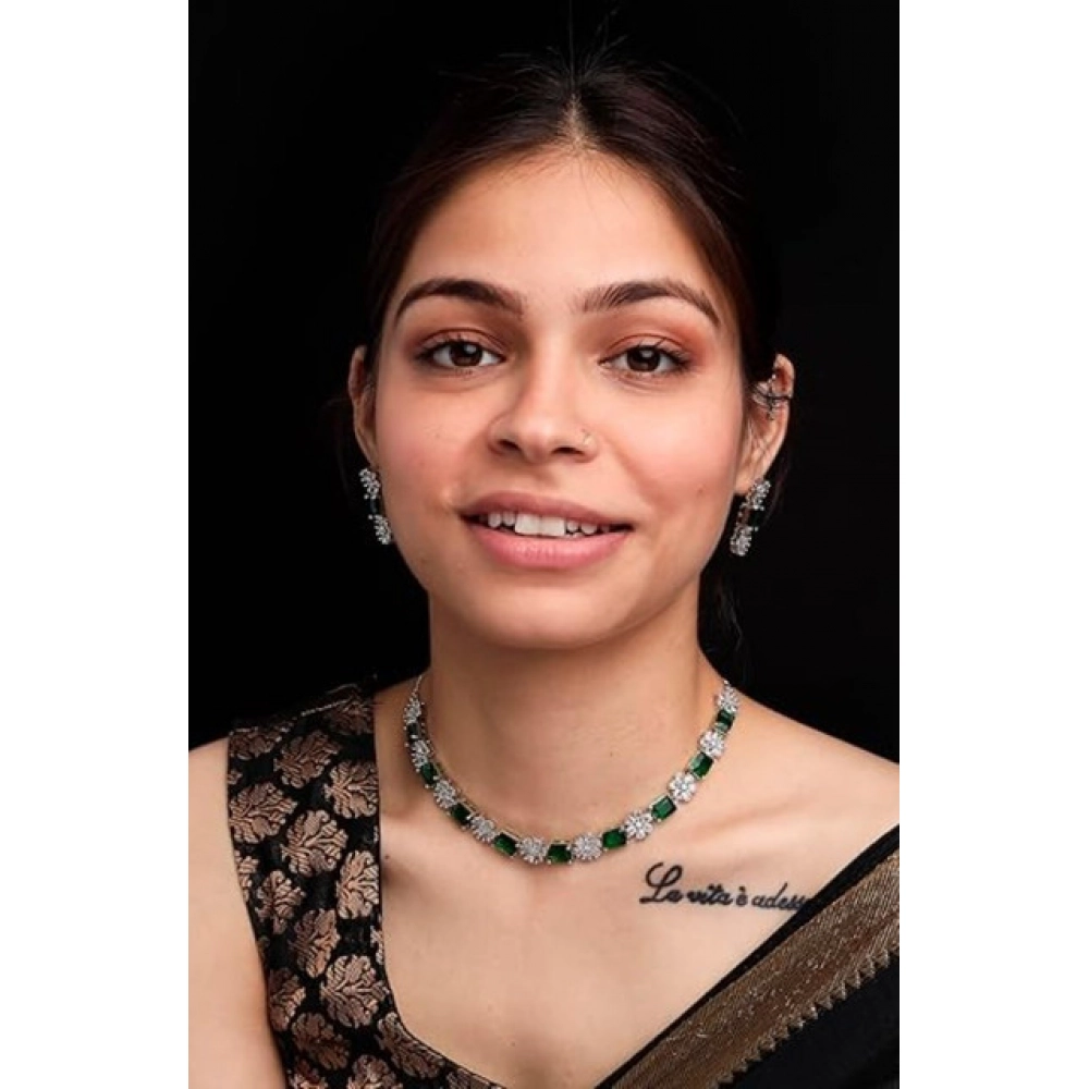 Generic Women's Brass Silver Plated Necklace set (Green)