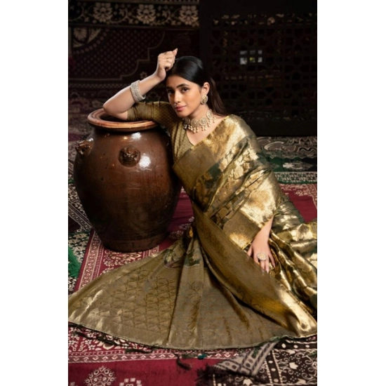 Generic Women's Organza Woven Saree With Unstitched Blouse 5.5Mtr (Grey) Generic Women's Organza Woven Saree With Unstitched Blouse 5.5Mtr (Grey)