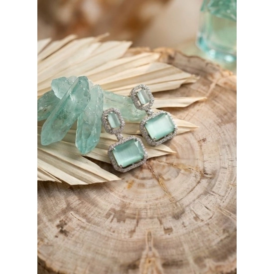 Generic Women's Brass Silver Plated Drop Earrings (Turquoise) Generic Women's Brass Silver Plated Drop Earrings (Turquoise)