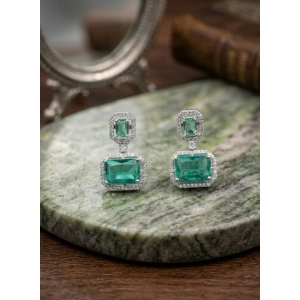 Generic Women's Brass Silver Plated Drop Earrings (Green)