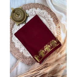 Generic Women's Crepe Chit Pallu Solid Saree With Unstitched Blouse 5.5Mtr (Maroon)