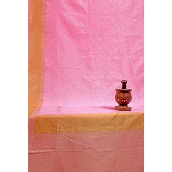 Generic Women's Soft Litchi Silk Jacquard Work Saree With Unstitched Blouse 5.5Mtr (Pink) Generic Women's Soft Litchi Silk Jacquard Work Saree With Unstitched Blouse 5.5Mtr (Pink)