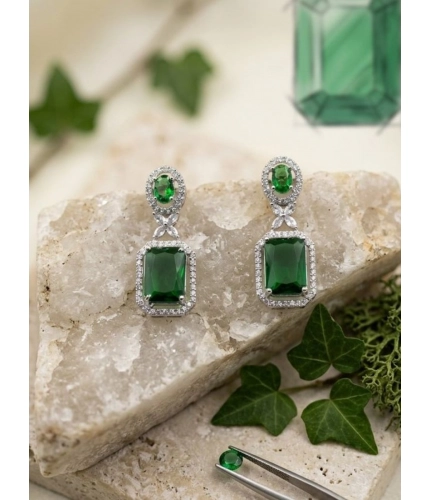 Generic Women's Brass Silver Plated Drop Earrings (Green)