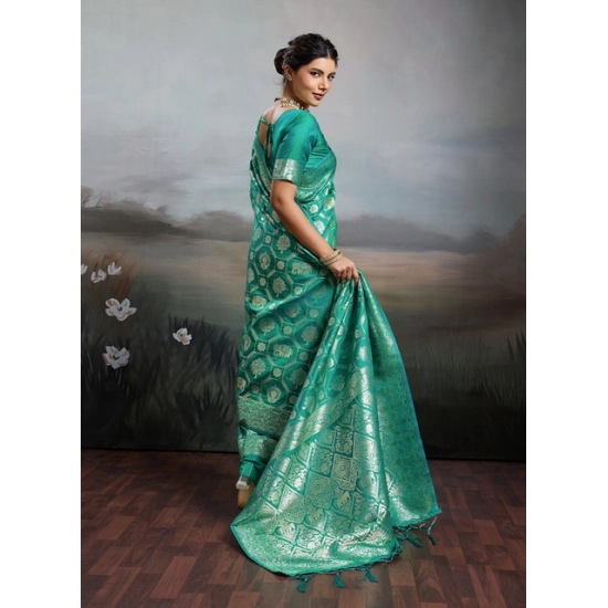 Generic Women's Silk Blend Printed Saree With Unstitched Blouse 5.5Mtr (Rama Green) Generic Women's Silk Blend Printed Saree With Unstitched Blouse 5.5Mtr (Rama Green)