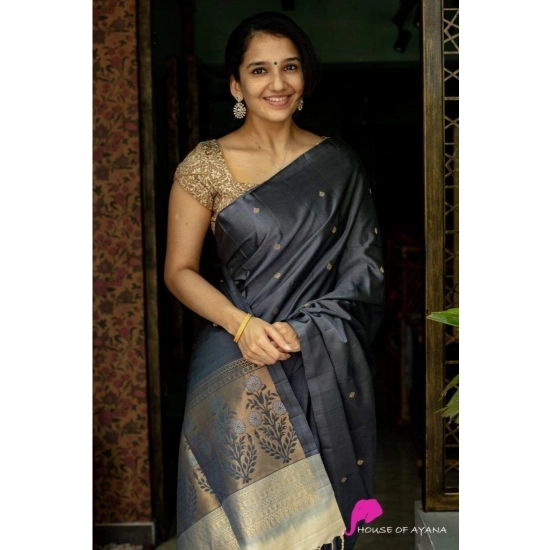 Generic Women's Soft Litchi Silk Jacquard Work Saree With Unstitched Blouse 5.5Mtr (Gray) Generic Women's Soft Litchi Silk Jacquard Work Saree With Unstitched Blouse 5.5Mtr (Gray)