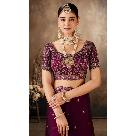 Generic Women's Silk Embroidered Saree With Unstitched Blouse 5.5Mtr (Wine) Generic Women's Silk Embroidered Saree With Unstitched Blouse 5.5Mtr (Wine)