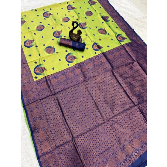 Generic Women's Banarasi Silk Jacquard Work Saree With Unstitched Blouse 5.5Mtr (Lavender) Generic Women's Banarasi Silk Jacquard Work Saree With Unstitched Blouse 5.5Mtr (Lavender)